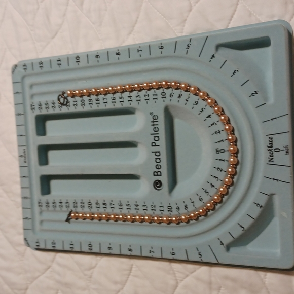 pearl style necklace and bracelet set - Picture 6 of 7